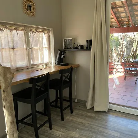 Le Petit Cabanon 3*