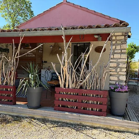 Bed & Breakfast Le Petit Cabanon