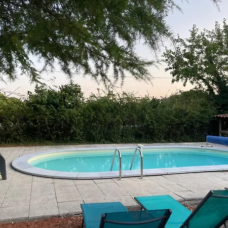 Bed & Breakfast Le Petit Cabanon